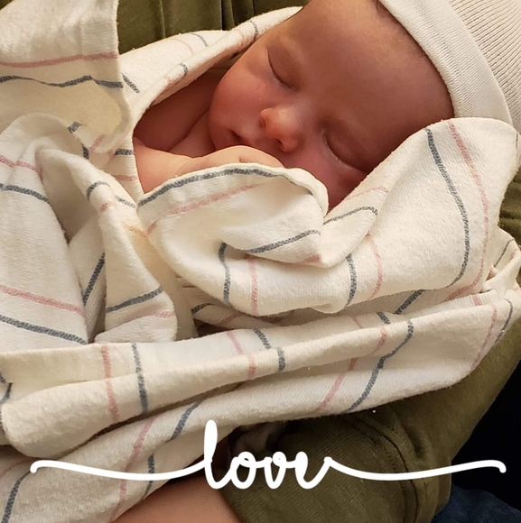 Meet your Posher, Karen - Picture 1 of 1